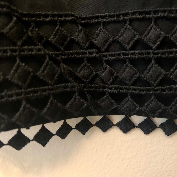 Banana Republic black dress with waist tie and unique bottom - Picture 9 of 12